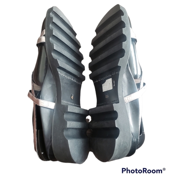 THIERRY Rabotin Wave Sandals - Picture 6 of 14